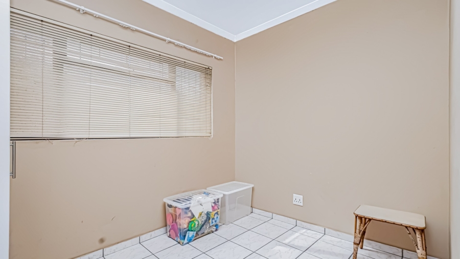 3 Bedroom Property for Sale in Monte Vista Western Cape